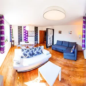 Appartement Pod Sychrovem, Praag