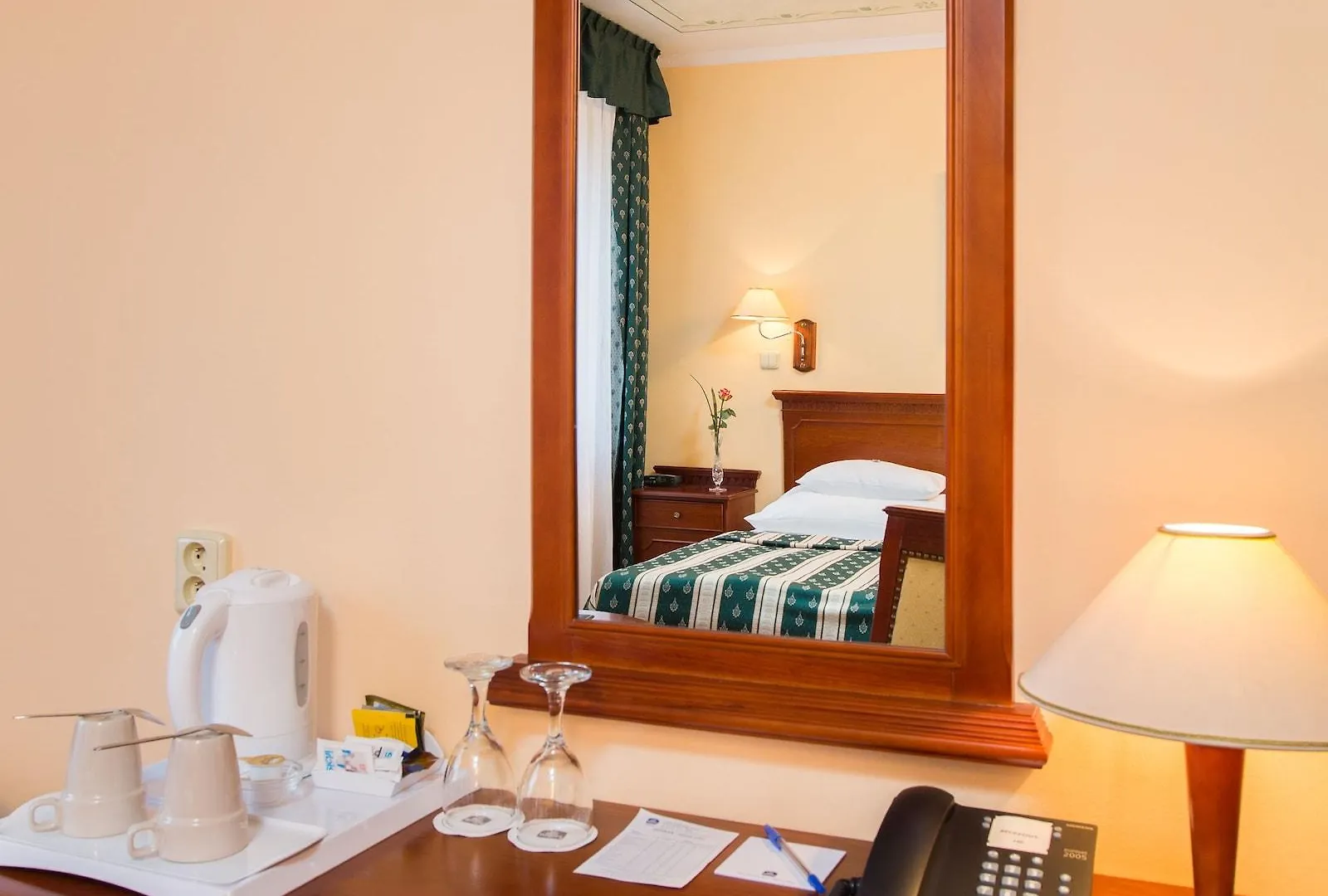 ****  Hotel Meteor Plaza Prague Czech Republic